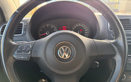 Volkswagen Polo VI (EU Market), 2012 год, 945 000 рублей, 12 фотография