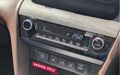 Toyota Yaris Cross, 2023 год, 1 535 000 рублей, 14 фотография