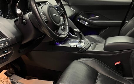 Jaguar E-Pace, 2018 год, 2 200 000 рублей, 8 фотография
