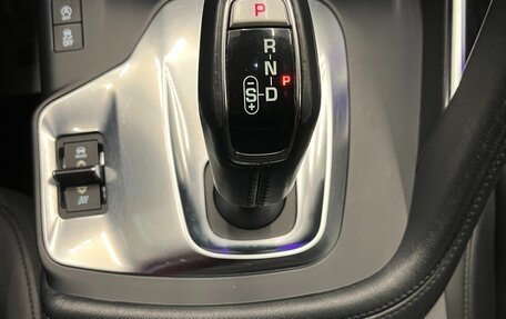 Jaguar E-Pace, 2018 год, 2 200 000 рублей, 22 фотография