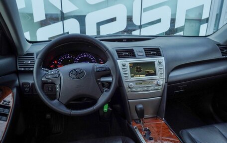 Toyota Camry, 2009 год, 1 350 000 рублей, 11 фотография