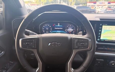 Chevrolet Silverado, 2025 год, 4 430 001 рублей, 13 фотография