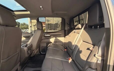 Chevrolet Silverado, 2025 год, 4 430 001 рублей, 19 фотография