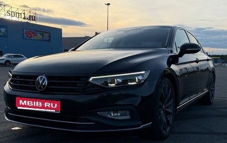 Volkswagen Passat B8 рестайлинг, 2021 год, 2 750 000 рублей, 4 фотография