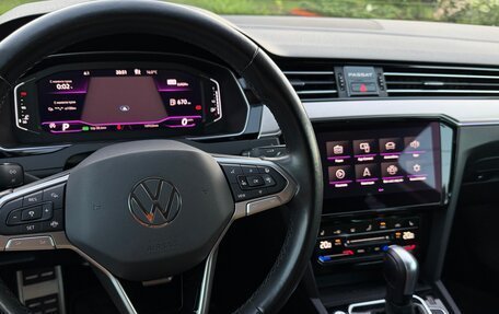 Volkswagen Passat B8 рестайлинг, 2021 год, 2 750 000 рублей, 13 фотография
