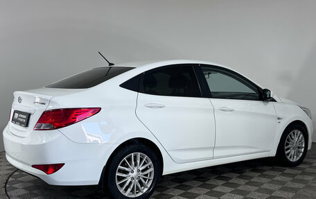 Hyundai Solaris II рестайлинг, 2015 год, 1 110 000 рублей, 5 фотография