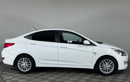Hyundai Solaris II рестайлинг, 2015 год, 1 110 000 рублей, 4 фотография