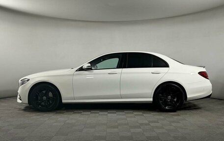 Mercedes-Benz E-Класс, 2019 год, 3 099 000 рублей, 3 фотография