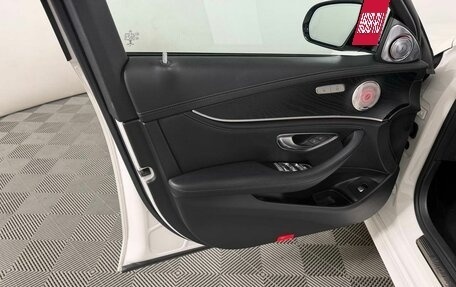 Mercedes-Benz E-Класс, 2019 год, 3 099 000 рублей, 9 фотография