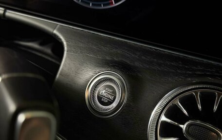 Mercedes-Benz E-Класс, 2019 год, 3 099 000 рублей, 19 фотография