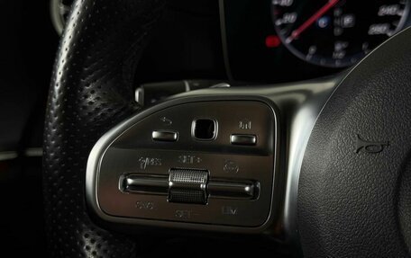Mercedes-Benz E-Класс, 2019 год, 3 099 000 рублей, 28 фотография