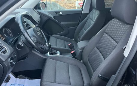 Volkswagen Tiguan I, 2010 год, 1 067 000 рублей, 16 фотография