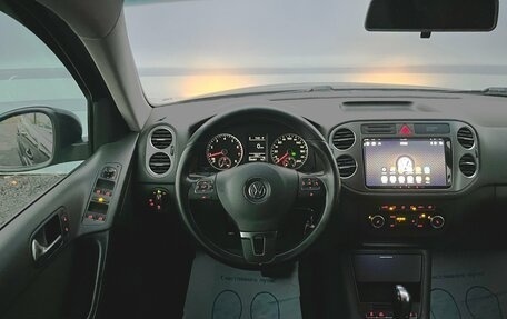 Volkswagen Tiguan I, 2010 год, 1 067 000 рублей, 18 фотография