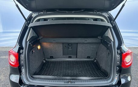 Volkswagen Tiguan I, 2010 год, 1 067 000 рублей, 26 фотография