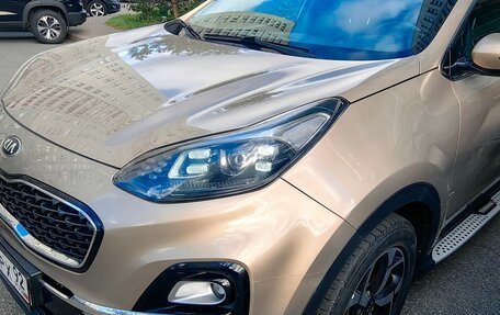 KIA Sportage IV рестайлинг, 2020 год, 2 500 000 рублей, 2 фотография