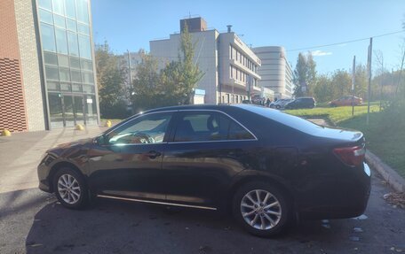 Toyota Camry, 2014 год, 1 490 000 рублей, 2 фотография