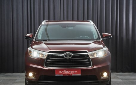 Toyota Highlander III, 2014 год, 3 177 000 рублей, 2 фотография