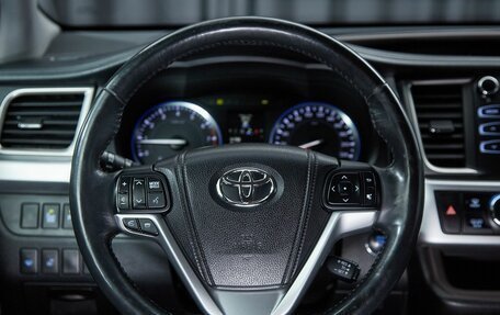 Toyota Highlander III, 2014 год, 3 177 000 рублей, 18 фотография