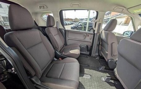 Honda Freed II, 2022 год, 1 300 000 рублей, 15 фотография