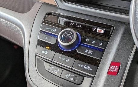 Honda Freed II, 2022 год, 1 300 000 рублей, 13 фотография