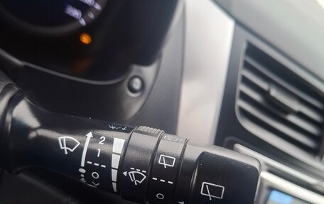 Hyundai Solaris II рестайлинг, 2015 год, 940 000 рублей, 13 фотография