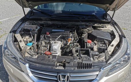 Honda Accord IX рестайлинг, 2013 год, 2 450 000 рублей, 26 фотография