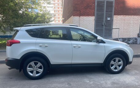 Toyota RAV4, 2013 год, 1 850 000 рублей, 6 фотография