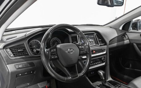 Hyundai Sonata VII, 2019 год, 1 790 000 рублей, 5 фотография