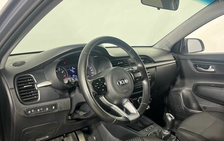 KIA Rio IV, 2018 год, 1 400 000 рублей, 8 фотография