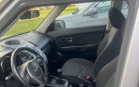 KIA Soul I рестайлинг, 2011 год, 750 000 рублей, 8 фотография