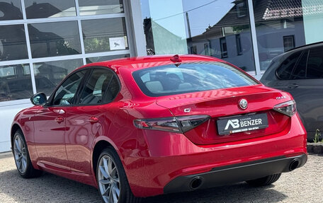 Alfa Romeo Giulia II, 2023 год, 5 970 000 рублей, 6 фотография