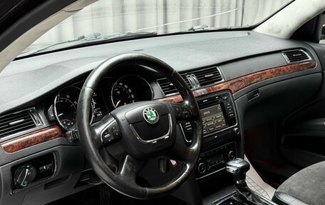 Skoda Superb III рестайлинг, 2012 год, 949 000 рублей, 8 фотография