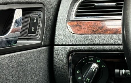 Skoda Superb III рестайлинг, 2012 год, 949 000 рублей, 19 фотография
