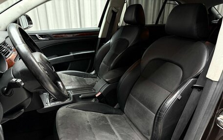 Skoda Superb III рестайлинг, 2012 год, 949 000 рублей, 23 фотография