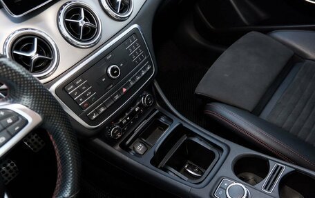 Mercedes-Benz GLA, 2015 год, 1 848 000 рублей, 12 фотография