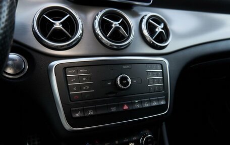 Mercedes-Benz GLA, 2015 год, 1 848 000 рублей, 11 фотография