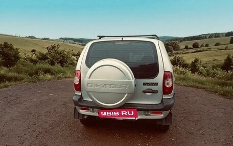 Chevrolet Niva I рестайлинг, 2006 год, 320 000 рублей, 3 фотография