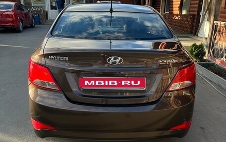 Hyundai Solaris II рестайлинг, 2015 год, 1 050 000 рублей, 6 фотография