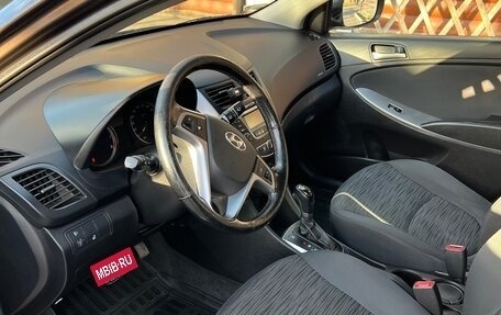 Hyundai Solaris II рестайлинг, 2015 год, 1 050 000 рублей, 11 фотография