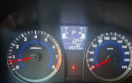 Hyundai Solaris II рестайлинг, 2016 год, 1 150 000 рублей, 14 фотография