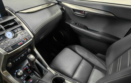 Lexus NX I, 2018 год, 3 250 000 рублей, 12 фотография