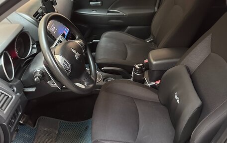 Mitsubishi ASX I рестайлинг, 2010 год, 630 000 рублей, 9 фотография