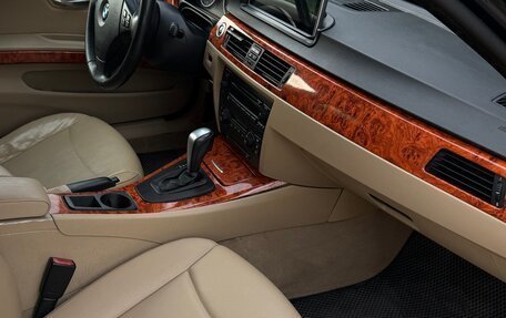 BMW 3 серия, 2006 год, 800 000 рублей, 15 фотография
