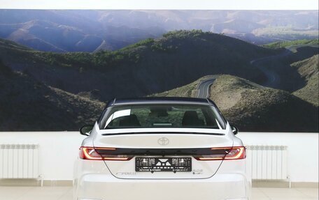 Toyota Camry, 2026 год, 4 300 000 рублей, 5 фотография