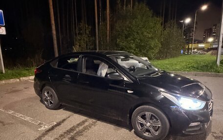 Hyundai Solaris II рестайлинг, 2018 год, 700 000 рублей, 3 фотография