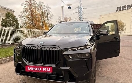 BMW X7, 2023 год, 13 500 000 рублей, 2 фотография