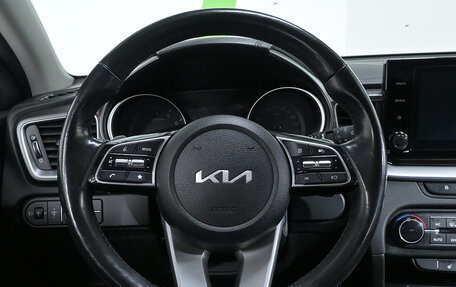 KIA cee'd III, 2021 год, 1 920 000 рублей, 9 фотография