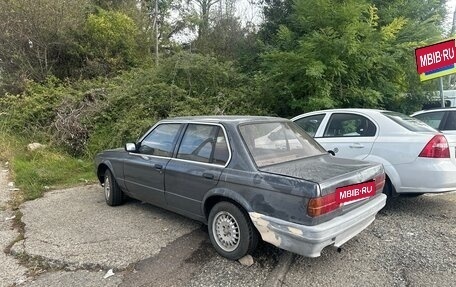 BMW 3 серия, 1984 год, 200 000 рублей, 3 фотография