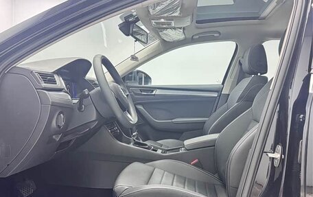 Skoda Superb III рестайлинг, 2023 год, 1 850 000 рублей, 8 фотография