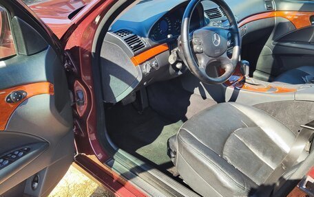 Mercedes-Benz E-Класс, 2007 год, 1 100 000 рублей, 7 фотография
